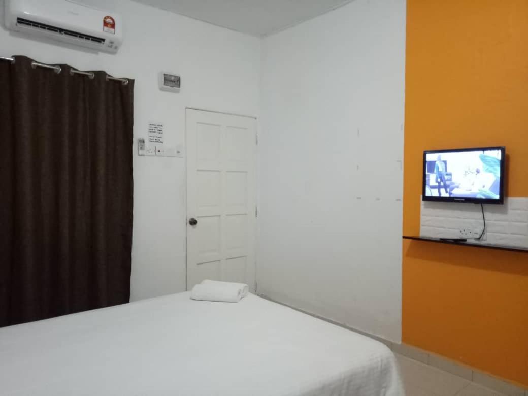 Langkawi Western Motel Пантай-Сенанг Экстерьер фото