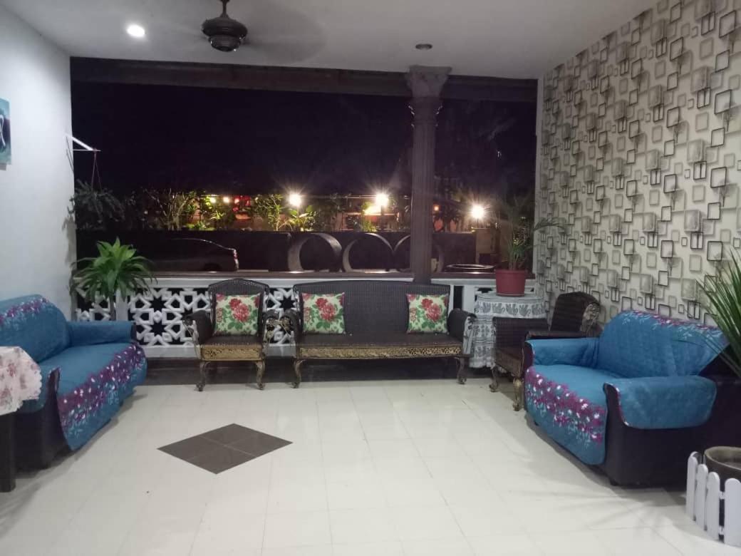 Langkawi Western Motel Пантай-Сенанг Экстерьер фото