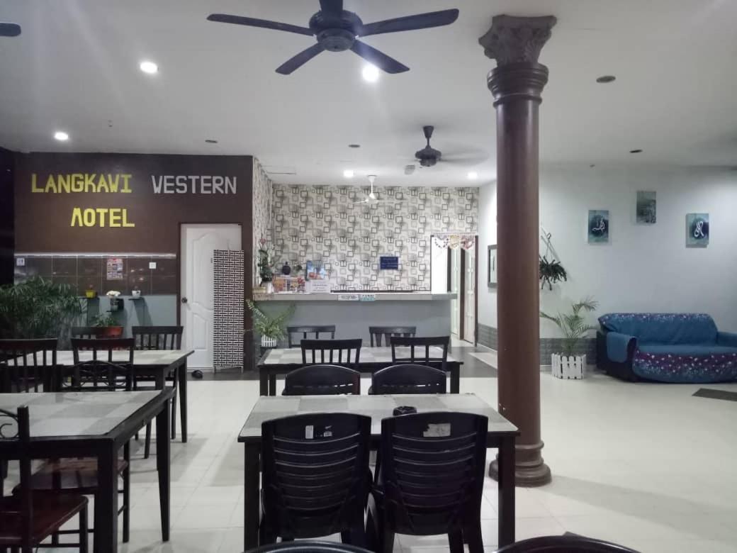 Langkawi Western Motel Пантай-Сенанг Экстерьер фото